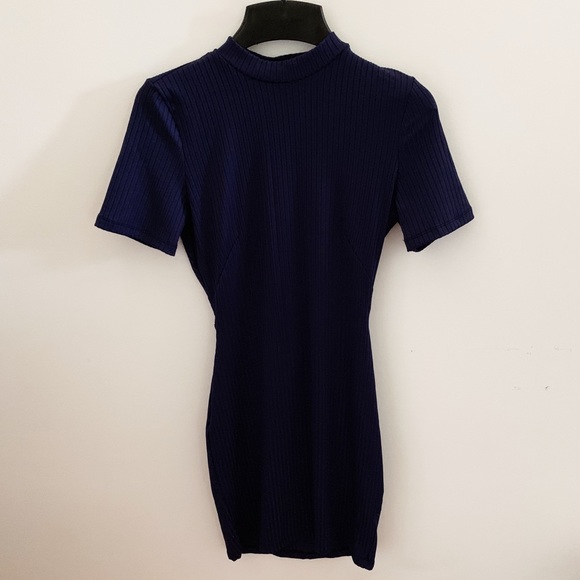 Nasty Gal ‘Whatcha Gonna Do’ Ribbed Bodycon Dress - Picture 3 of 6